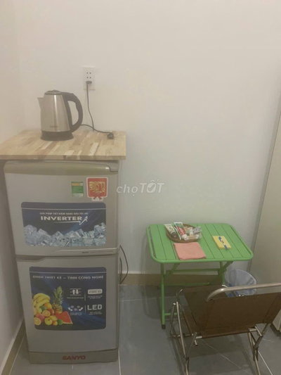 TRỐNG 2 PHÒNG TẦNG TRỆT KHU VỰC BÌNH THẠCH CÁCH IUH 900M GIÁ TỪ 3TR8