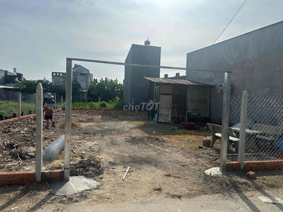 Đất Lớn TX 24 - 249 m2 - thổ cư - ngang 12