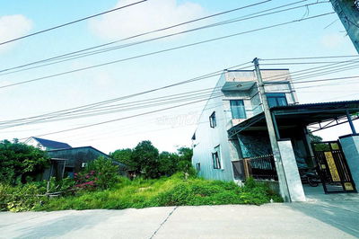 Bán nhanh lô đất trục chính Phú Quý-Đại Hiệp, đường betong 6m
