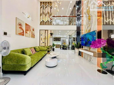 BÁN CĂN NHÀ NGAY QUẠN 5 ĐƯỜNG PHÙNG HƯNG. GIÁ: 4 TỶ 210TR/ 62.5M2, SỔ RIÊNG