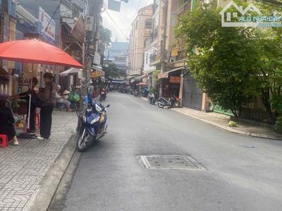 NHÀ CHÍNH CHỦ CHO THUÊ-ÔTÔ 7 CHỖ ĐỔ CỬA-LÝ THƯỜNG KIỆT, TÂN BÌNH-36M2-5TẦNG-16TR/TH