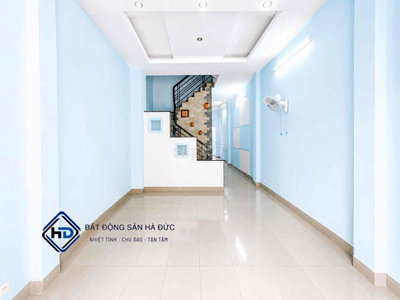 Nhà 3 lầu 4x18 mặt tiền Lê Thị Riêng vỉa hè rộng