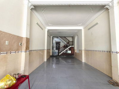 NHÀ 4 TẦNG MẶT TIỀN KINH DƯƠNG VƯƠNG