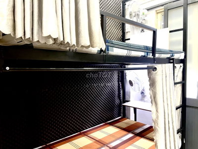 Giường tầng cao cấp ngay Hutech,tầng trệt dưới đất,Máy Lạnh