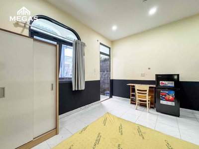 STUDIO TÁCH BẾP BAN CÔNG NGAY LOTTE MART