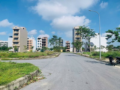 Bán lô đất 6x24=144m², cách đại học FPT 100m, Thích Hợp Xây Căn Hộ  📣