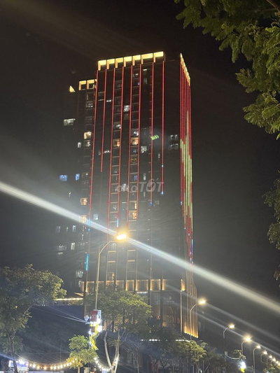 Sam 2PN tầng18, 68,4m2 , view pháo hoa, Full nội thất, Sẵn sổ- 5tỷ599