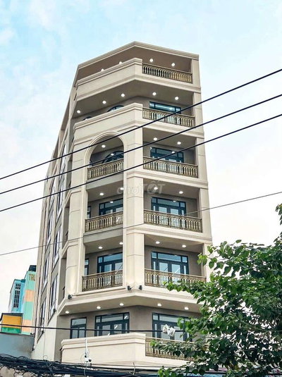 TÒA NHÀ 8 TẦNG - SÀN TRỐNG SUỐT - MỚI ĐẸP - THANG MÁY