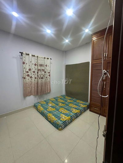 CHO THUÊ NHÀ FULL NỘI THẤT NGUYỄN HỮU CẢNH GIÁ CHỈ 13TRIỆU 500 nghìn