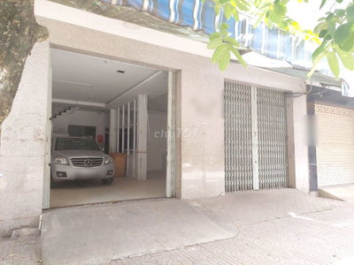 Nhà 4x20m, 4 tầng, sát MT Tạ Quang Bửu, P.4, Q.8