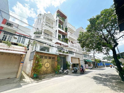 Nhà trệt lửng 3 lầu 4x16 mặt tiền Bùi Văn Ngữ full nội thất