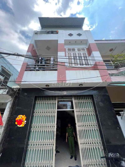 SIÊU PHẨM CÓ 102 / NHÀ 3 TẦNG KIỆT HOÀNG DIỆU- TRƯỚC NHÀ LÀ CÔNG VIÊN
