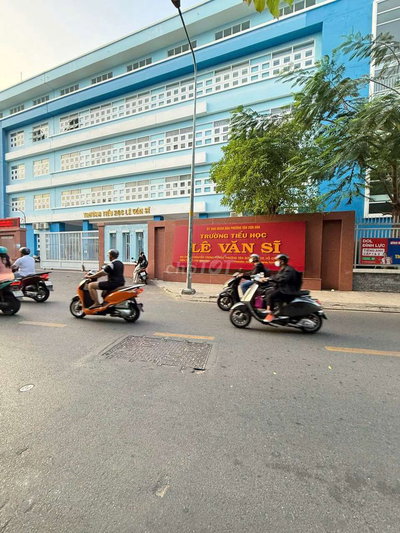 NHÀ 5 TẦNG NGUYỄN TRỌNG TUYỂN P2 TÂN. GIÁ NHỈNH 5VTYR