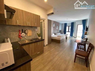 Tôi cần bán gấp tòa căn hộ 5 tầng - MT Chế Lan Viên - DT 200m - MT: 8m giá bán 14.9 tỷ
