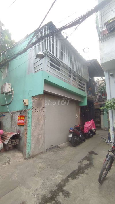 TRỊNH ĐÌNH TRỌNG - NHÀ 2 TẦNG 30M2 (4.2x7.2) - HẺM XE HƠI 🚗