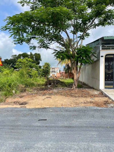 CHỦ GỬI BÁN ĐẤT(6,2X37) 277m2 TC 105M2 MẶT TIỀN NHỰA ,TRUNG TÂM TTCC