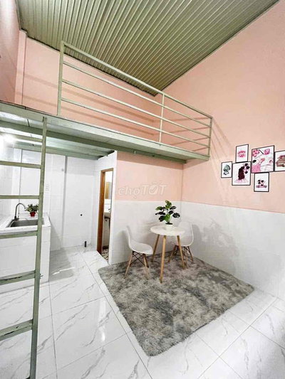GÁC MÁY LẠNH GÁC CAO GẦN VLU-IUH-GIÁP BÌNH THẠNH GIÁ CỰC RẺ
