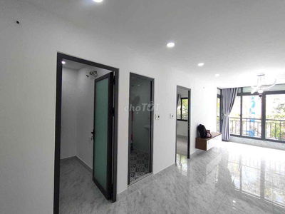 chung cư cách mạng tháng 8- thang bộ
