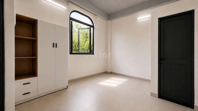 Có nhận xe điện , được nuôi mèo