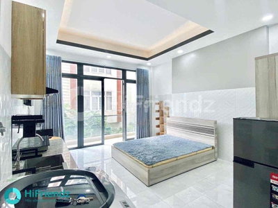 Căn hộ mini Full nội thất Ban côg 32m2 Bông Sao Q8