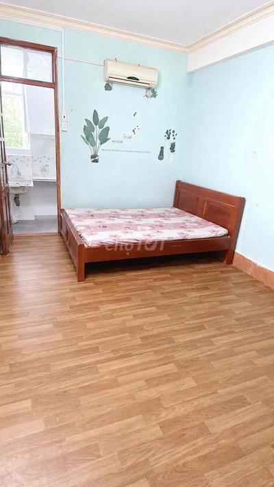 🔥 Phòng Trọ Q10 Ngay CV Lê Thị Riêng – Có Thang Máy – WC Riêng 3tr9