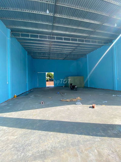 CHO THUÊ XƯỞNG 400M GIÁ 15 TRIỆU
