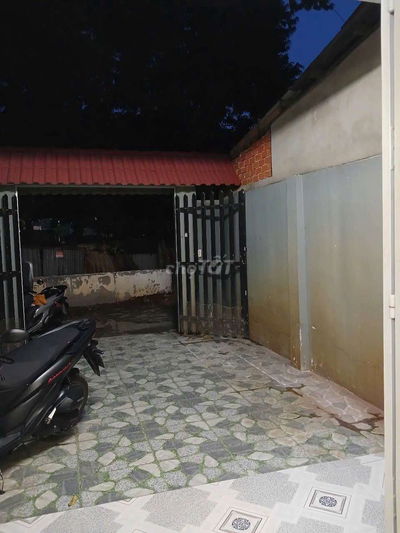Bán nhà sổ hông riêng thạnh xuân 38 .đường xe hơi