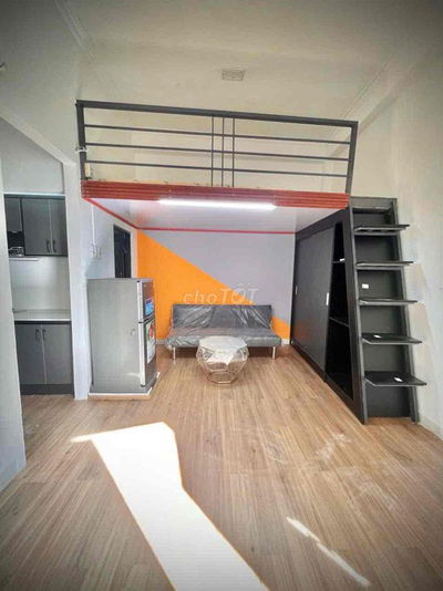 CHO THUÊ PHÒNG CÓ GÁC-MỚI TINH-BAN CÔNG-FULL NỘI THẤT-CV HOÀNG VĂN THỤ