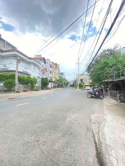 BÁN NHÀ LINH TRUNG GẦN HOÀNG DIỆU 2 - KẾ BÊN CÔNG VIÊN - HẺM XE HƠI.