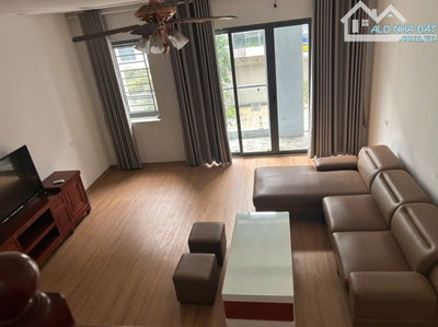 Cho thuê liền kề Him Lam Đại Phúc 4 tầng 5 phòng ngủ, đầy đủ đồ, giá chỉ 23tr/th