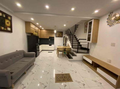 Cho Thuê nhà Vĩnh viễn quận 10 5m x 9,5m, 1 trệt + 1 lầu
