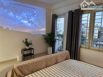 Nhượng homestay ở Đội Cấn – 5,5 tầng – full đồ đẹp, vị trí vip