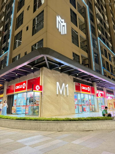 HÀNG HIẾM - BÁN CĂN SHOP GÓC 2 MẶT TIỀN NGÃ 4 MẶT ĐƯỜNG ĐẠI LỘ 50M THƯƠNG HIỆU LỚN THUÊ 75TR/THÁNG