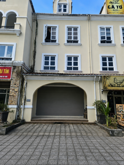 Bán shophouse Nam An Khánh Sudico giáp Geleximco 188 m2 vị trí siêu vip mặt đường đôi 39m