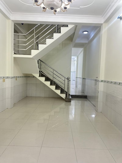 Nhà mới 4,5x20m, 2 lầu 4PN 3WC ST 1/ đường Số 8 P11