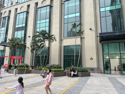 Cần bán sàn thương mại 2 mặt thoáng, đường Tố Hữu, trần cao 6m thoáng đẹp, sổ đỏ lâu dài