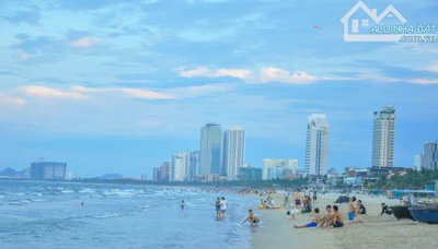 TÒA KARAOKE NGUYỄN TẤT THÀNH - 125M2 - 4 TẦNG - VIEW BIỂN - 11 PHÒNG - 24.9 TỶ  -