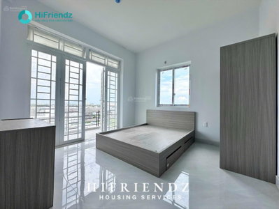 Mới xây - có thang máy - gần đại học Văn Hiến, Kinh Tế CS