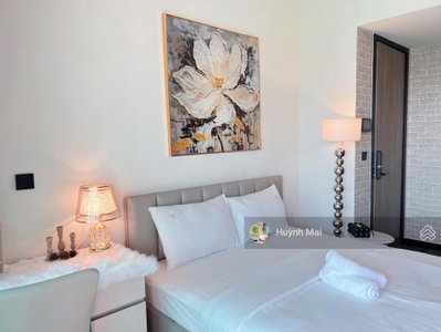 Cho thuê Studio Delasol 1PN. Nội thất đẹp view sông. Giá 12,5 triệu/tháng