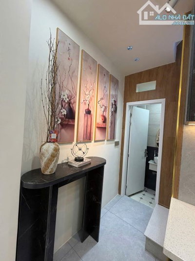 Nhà Nguyễn Thiện Thuật P3, Quận 3 GIÁ 3TỶ250 + THUÊ 15tr/th, LH NGAY