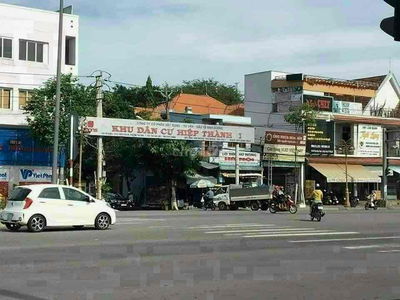CHO THUÊ MẶT BĂNG KINH DOANH QUÁN CAFE NGAY TRỤC ĐƯỜNG CHÍN KDC