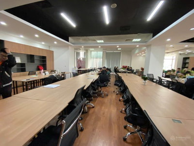 Cho thuê 300m2 văn phòng Trung Yên Plaza, giá chỉ 190k/m²/th sàn đẹp thoáng sáng Cầu Giấy