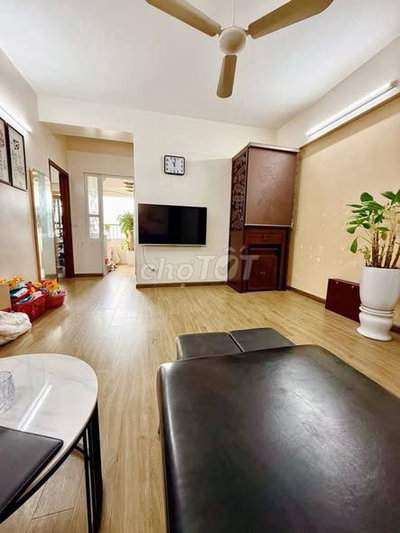 Căn hộ chung cư Linh Đàm 70m2 giá hơn 5 Tỷ