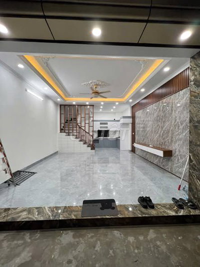 bán nhà phân lô Nguyễn An Ninh Hoàng Mai 40m 6 tầng