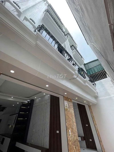 Bán nhà đẹp Doãn Kế Thiện 60m2 quận Cầu giấy, xây 5 tầng, sổ đỏ