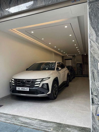 Bán nhà phố võng Thị Tây Hồ 100m2, xây 6 tầng thang máy. Sổ đỏ chính