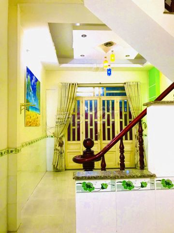 Nhà cho thuê hẻm Trần Văn 10, 3pn(1pn có gác lửng),2wc,kho,giếng trời
