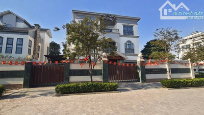 CHO THUÊ BIỆT THỰ GALAXY VẠN PHÚC — 500M², MẶT TIỀN 20M — PHÙ HỢP KHÁCH SẠN — 60TR/TH