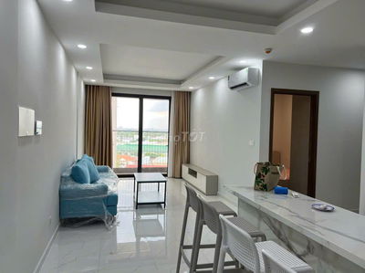 Bán căn hộ 3 phòng ngủ 85m2 có sẵn nội thất 2,65 tỷ, gần cầu Phú Long