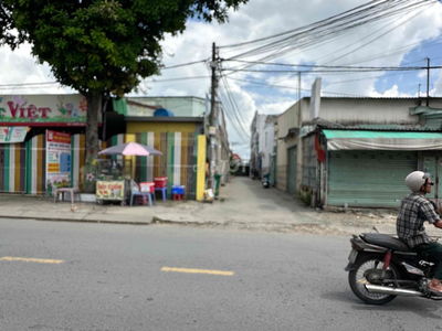nhà hem 6m Q12